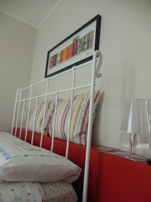Carrù I Perticali Bed & Breakfast 部屋 写真